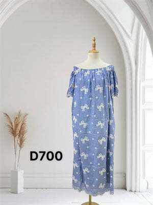 Dress D700